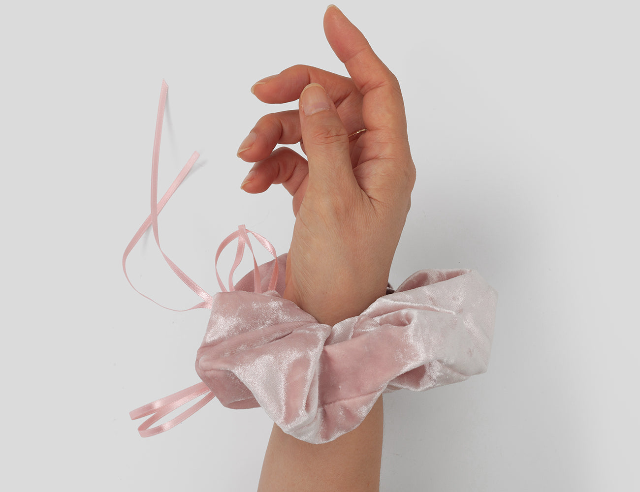 mizi hair scrunchie (pink)