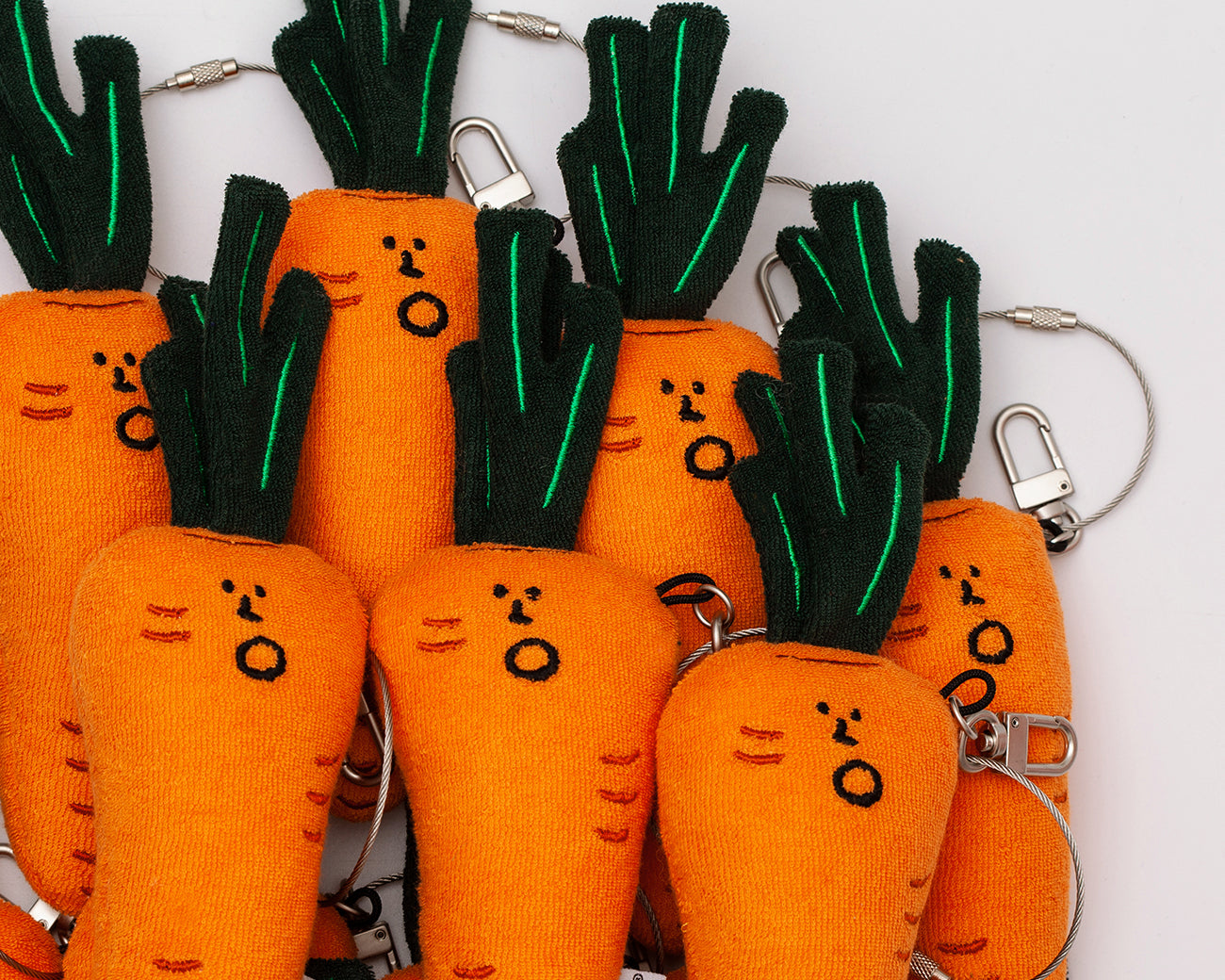 carrot (small) doll key-ring